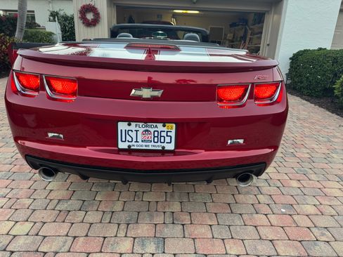 Used 2013 Chevrolet Camaro LT w/ RS Package RWD image 8