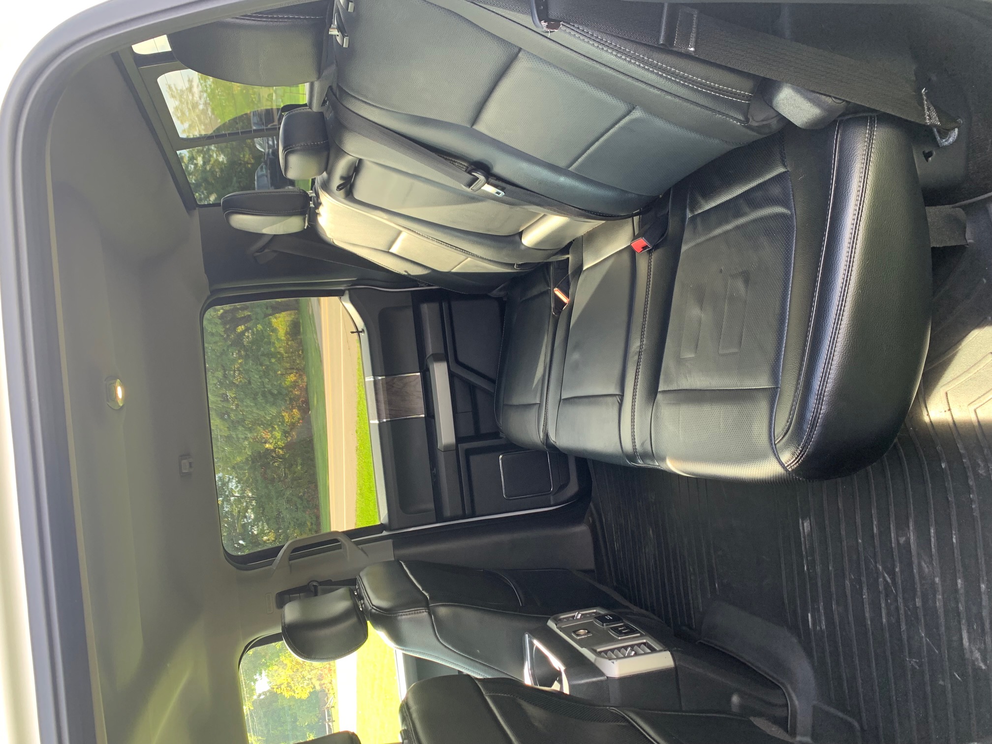 Used 2017 Ford F250 Lariat w/ Chrome Package AWD/4WD image 10