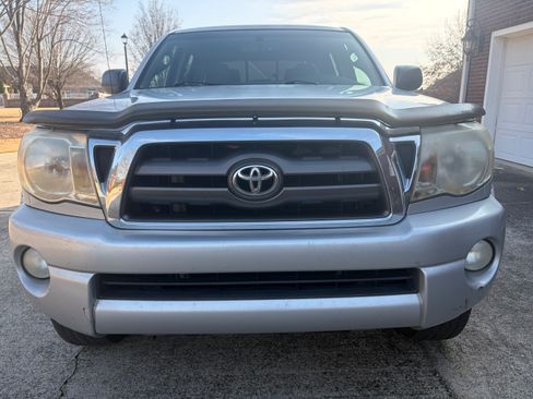 Used 2009 Toyota Tacoma PreRunner image 5