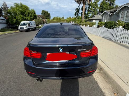 Used 2013 BMW 328i Sedan RWD image 4