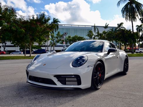 Used 2022 Porsche 911 Carrera 4 GTS image 9