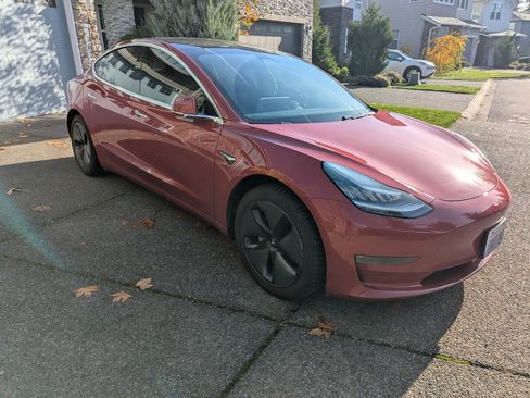 Used 2018 Tesla Model 3 Long Range image 8