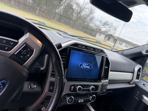 Used 2022 Ford F250 Lariat w/ Lariat Ultimate Package image 6