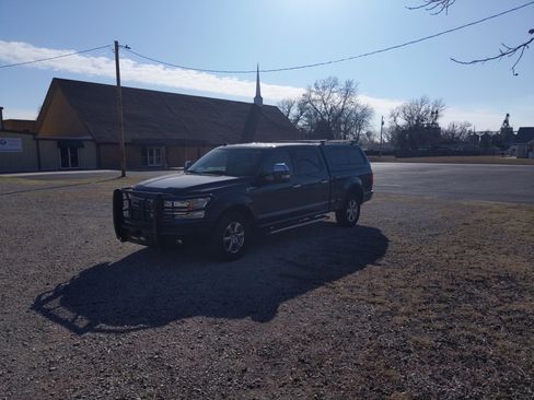 Used 2020 Ford F150 Lariat image 4