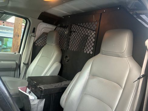 Used 2012 Ford E-150 and Econoline 150 w/ PWR Group RWD image 8