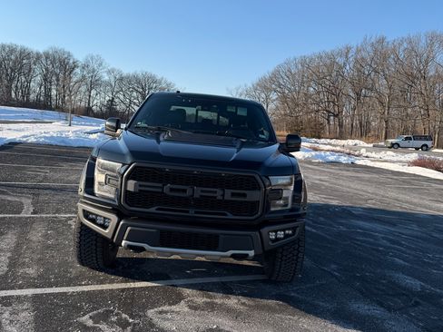 Used 2018 Ford F150 Raptor w/ Equipment Group 802A Luxury image 6