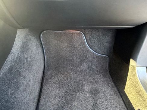 Used 2015 Bentley Continental GT V8 S image 6