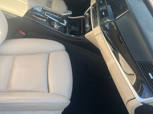 Used 2016 BMW 535i Sedan image 9