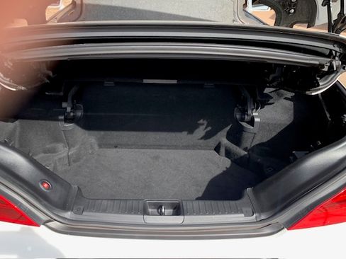 Used 2018 Mercedes-Benz SL 450 image 26