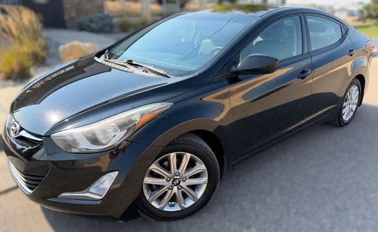 Used 2016 Hyundai Elantra SE w/ Option Group 02 FWD image 1