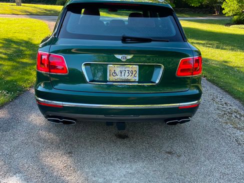 Used 2019 Bentley Bentayga AWD/4WD image 5