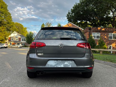 Used 2017 Volkswagen Golf Wolfsburg Edition FWD image 5