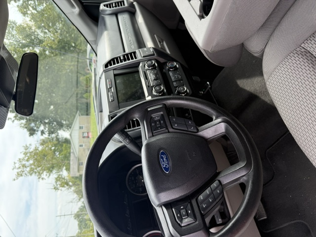 Used 2021 Ford F550 4x4 Crew Cab Super Duty image 8