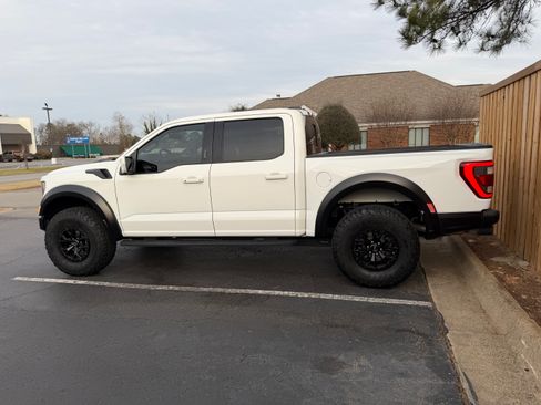 Used 2023 Ford F150 Raptor w/ Equipment Group 802A Raptor R image 9