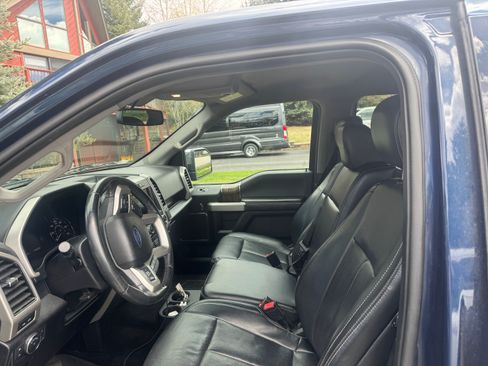Used 2018 Ford F150 Lariat AWD/4WD image 9