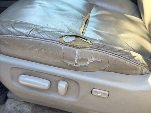 Used 2003 Toyota 4Runner Limited image 10