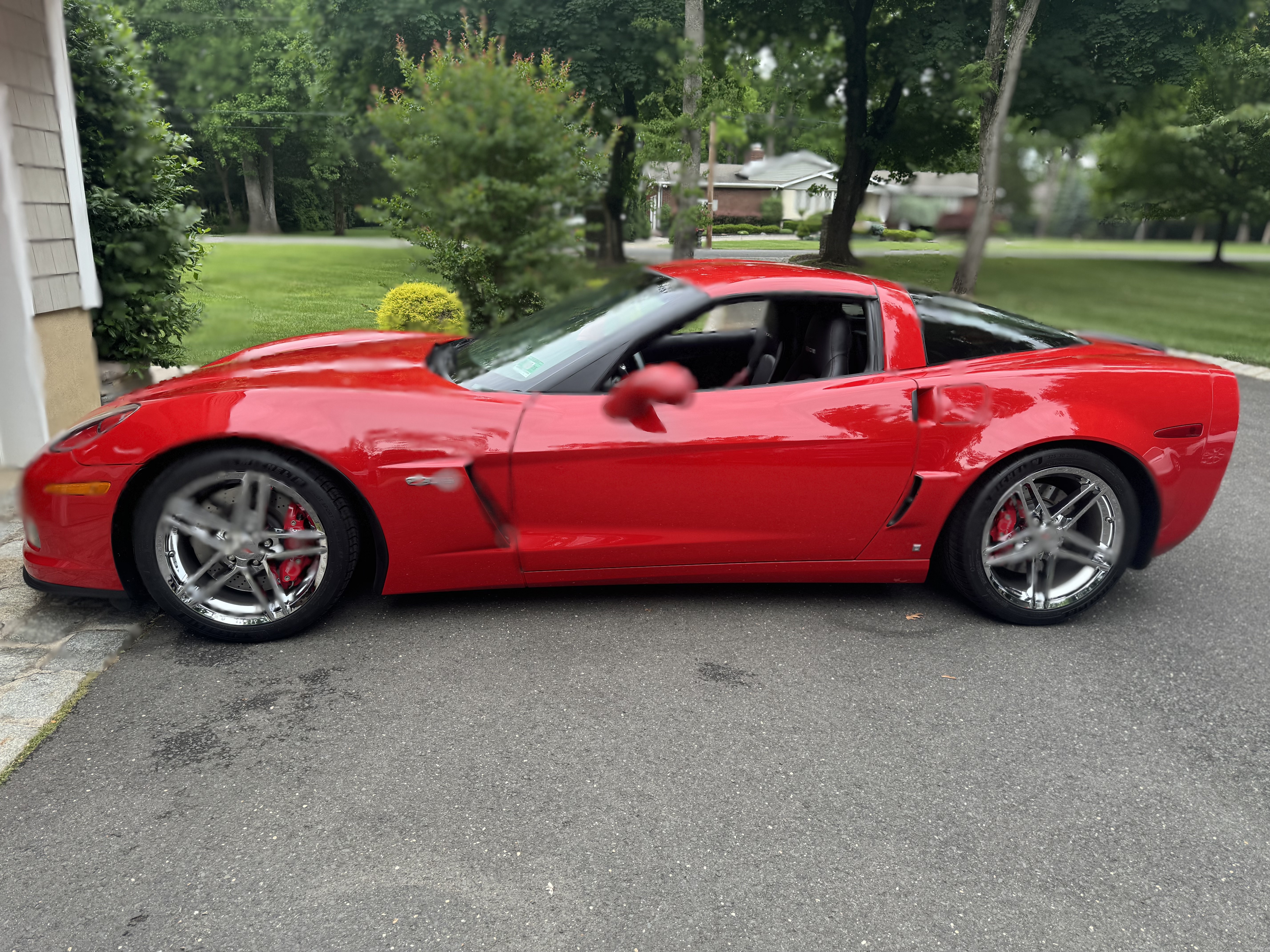 Used 2007 Chevrolet Corvette Z06 w/ Preferred Equipment Group RWD image 6