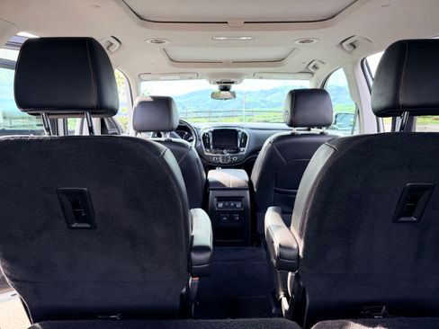 Used 2019 Chevrolet Traverse LT w/ LT Premium Package image 15