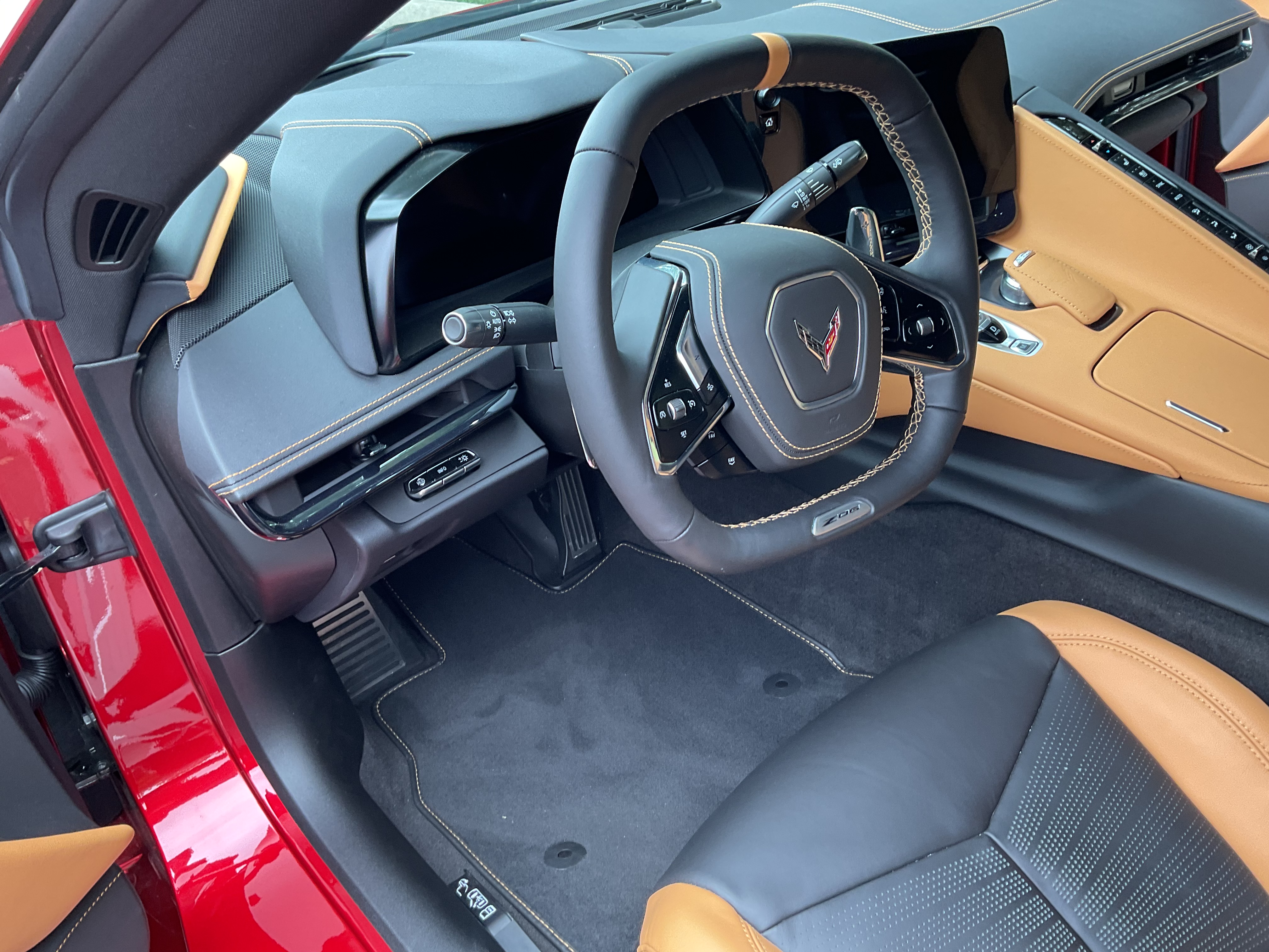 Used 2025 Chevrolet Corvette Z06 w/ Stealth Interior Trim Package RWD image 27
