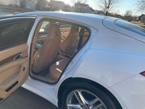 Used 2013 Porsche Panamera S w/ Premium Pkg Plus image 12