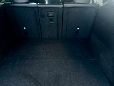 Used 2021 Tesla Model Y Performance image 17