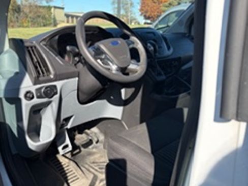 Used 2016 Ford Transit 150 XL image 15