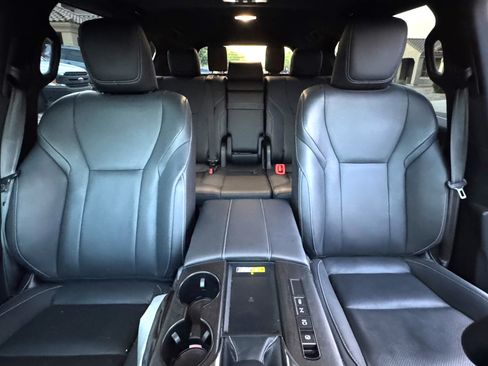 Used 2024 Lexus LX 600 600 Premium Sport Utility 4D w/ Interior Upgrade Package image 5