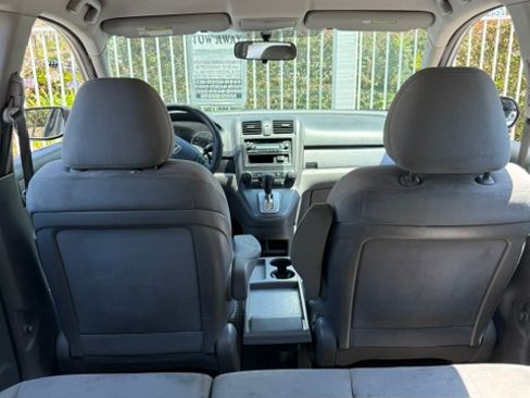 Used 2011 Honda CR-V LX image 4