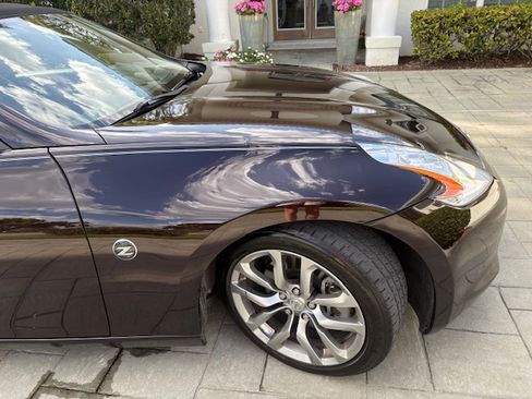 Used 2012 Nissan 370Z Touring image 21