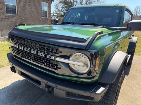 Used 2022 Ford Bronco Wildtrak image 13