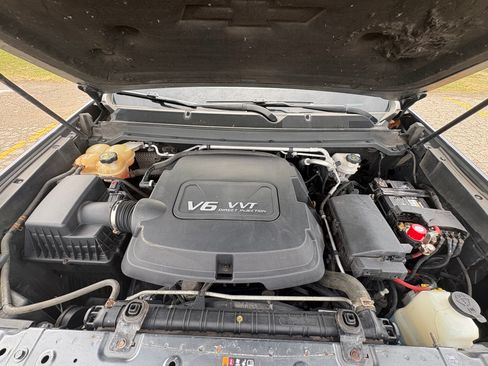 Used 2016 Chevrolet Colorado Z71 AWD/4WD image 14