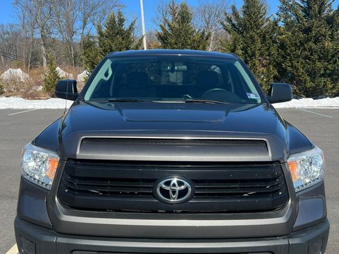 Used 2015 Toyota Tundra SR image 28
