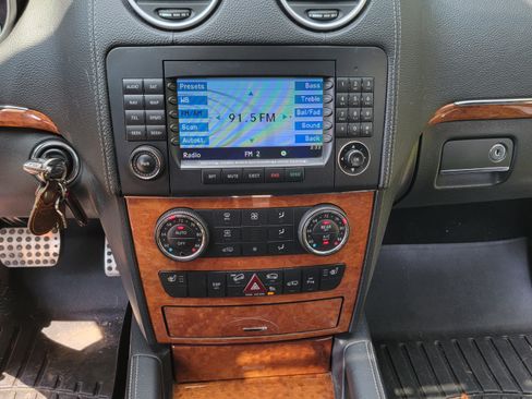 Used 2008 Mercedes-Benz GL 320 CDI 4MATIC image 13