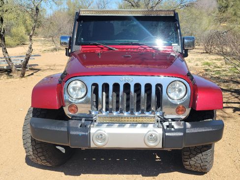 Used 2011 Jeep Wrangler Unlimited Sahara w/ Mopar Chrome Edition Group image 4