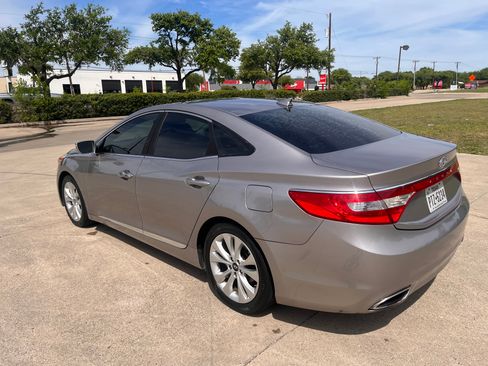 Used 2013 Hyundai Azera image 9