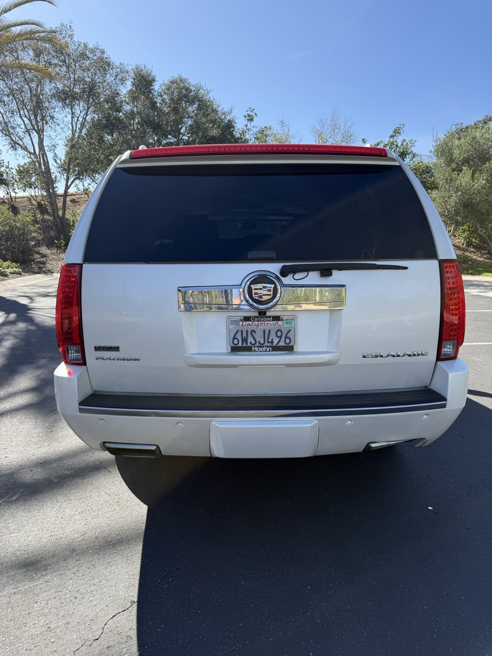 Used 2012 Cadillac Escalade ESV Platinum AWD/4WD image 9