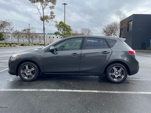 Used 2013 MAZDA MAZDA3 i Touring image 6
