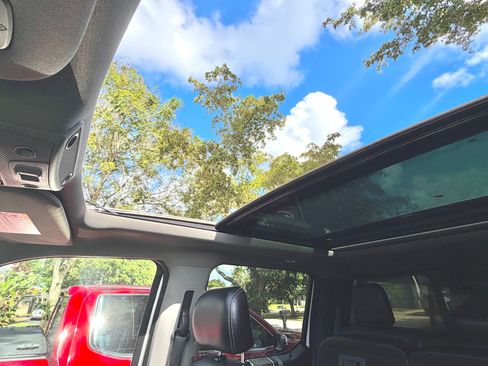 Used 2017 Ford F250 Lariat w/ Lariat Ultimate Package image 25