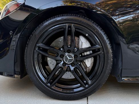 Used 2018 Mercedes-Benz E 400 Coupe image 5