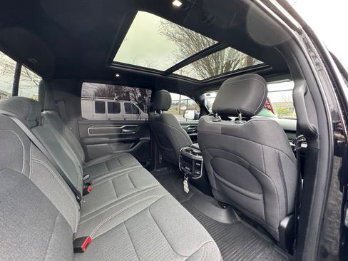 Used 2021 RAM 1500 Big Horn image 12