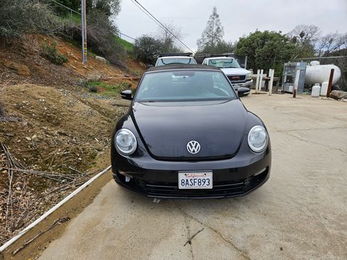 Used 2014 Volkswagen Beetle 1.8T image 5