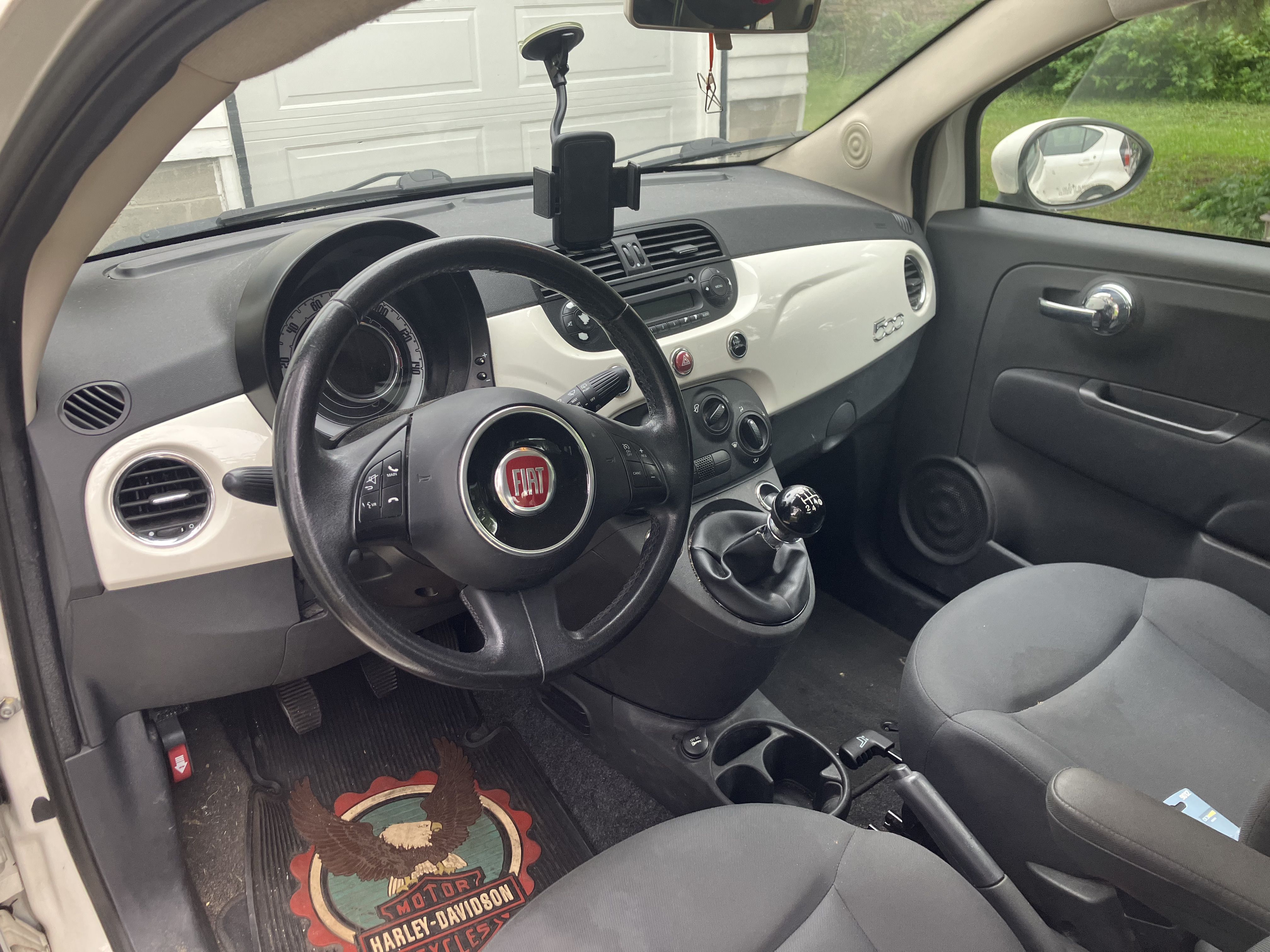 Used 2012 FIAT 500 Pop FWD image 2