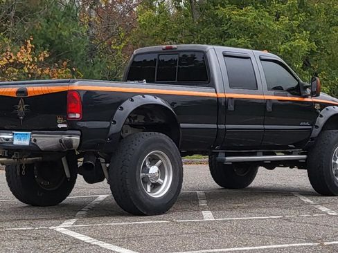 Used 2003 Ford F350 Lariat image 9