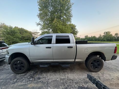 Used 2013 RAM 3500 Tradesman w/ Popular Equipment Group image 2