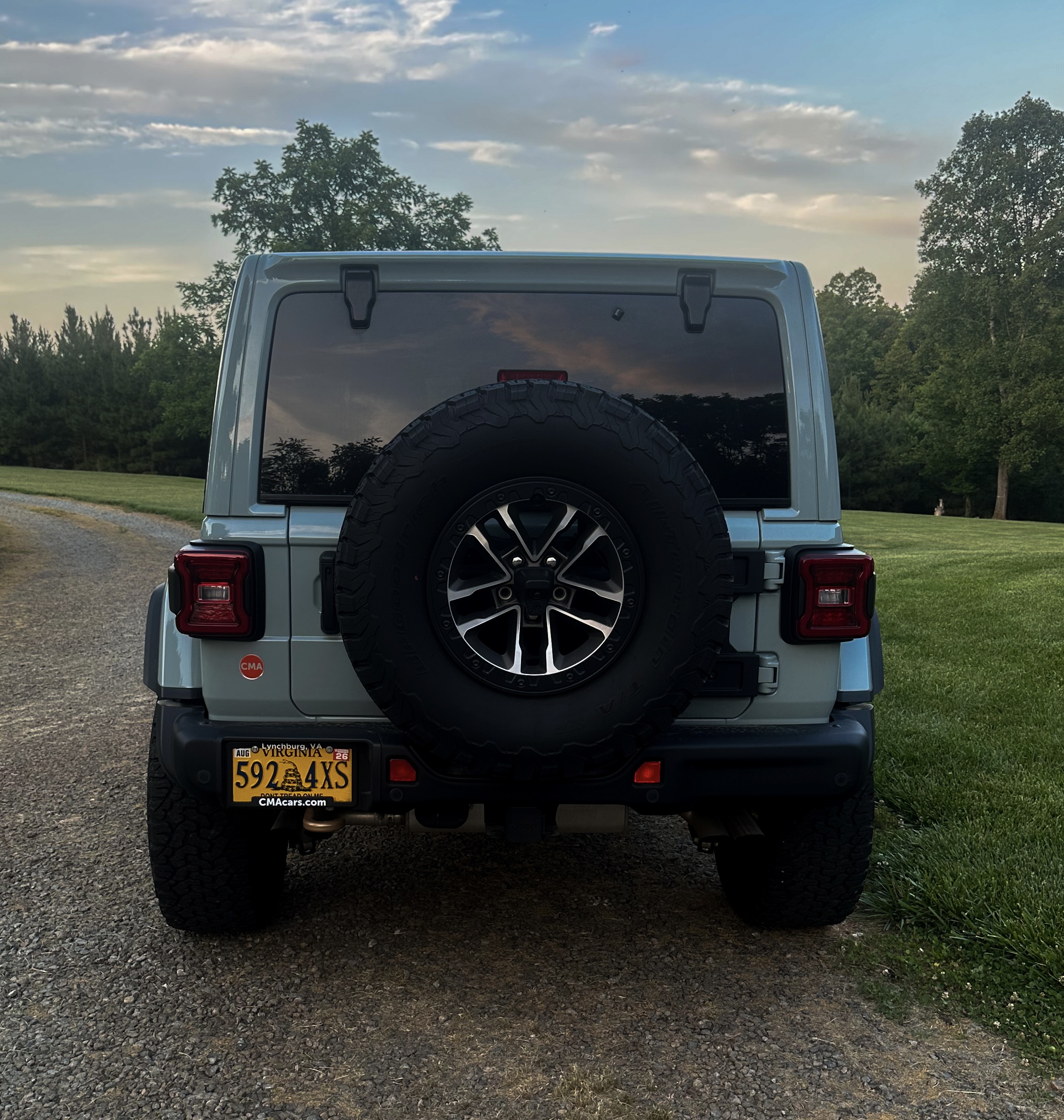 Used 2024 Jeep Wrangler Unlimited Rubicon 392 AWD/4WD image 4