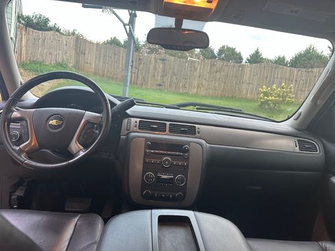 Used 2013 Chevrolet Silverado 1500 LTZ w/ LTZ Plus Package image 13