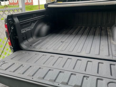 Used 2021 RAM 1500 Laramie AWD/4WD image 20