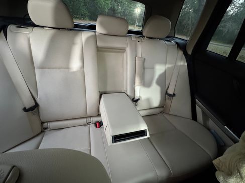 Used 2013 Mercedes-Benz GLK 350 2WD image 15