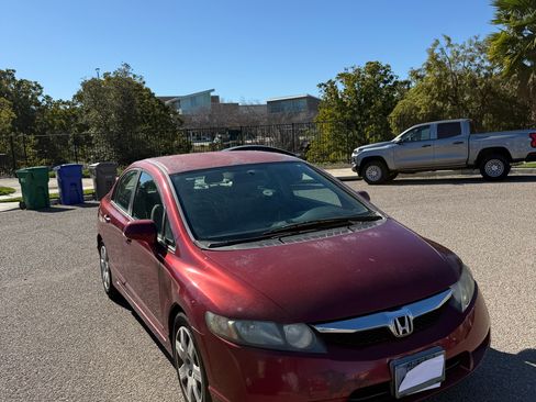 Used 2010 Honda Civic LX image 5