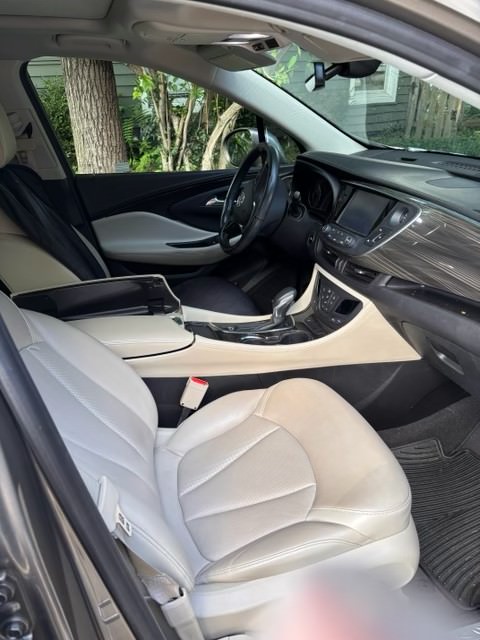 Used 2019 Buick Envision Premium AWD/4WD image 2